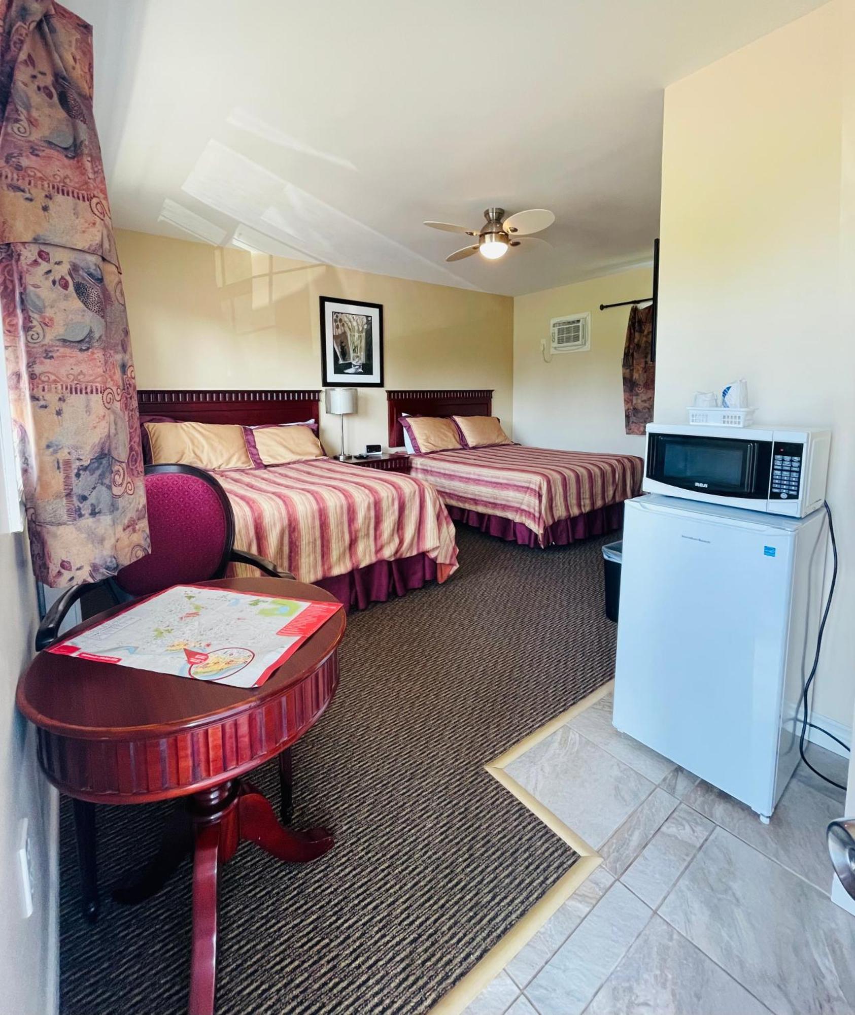 Scenic Motel Moncton Exterior photo