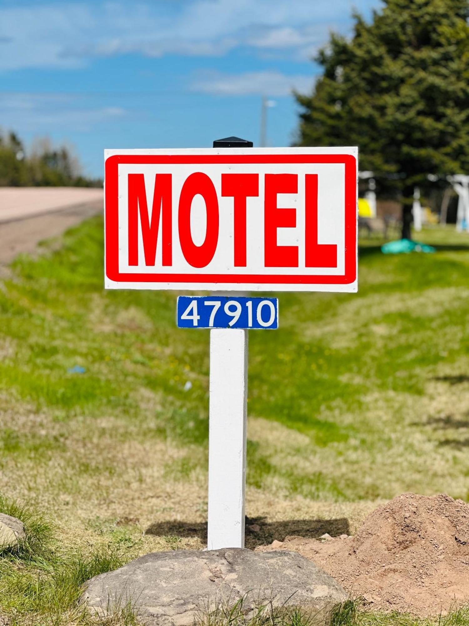 Scenic Motel Moncton Exterior photo